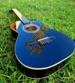 /album/fotogaleria-ukuleles-monterrey-fundas/guita-electro-negro-jpg/
